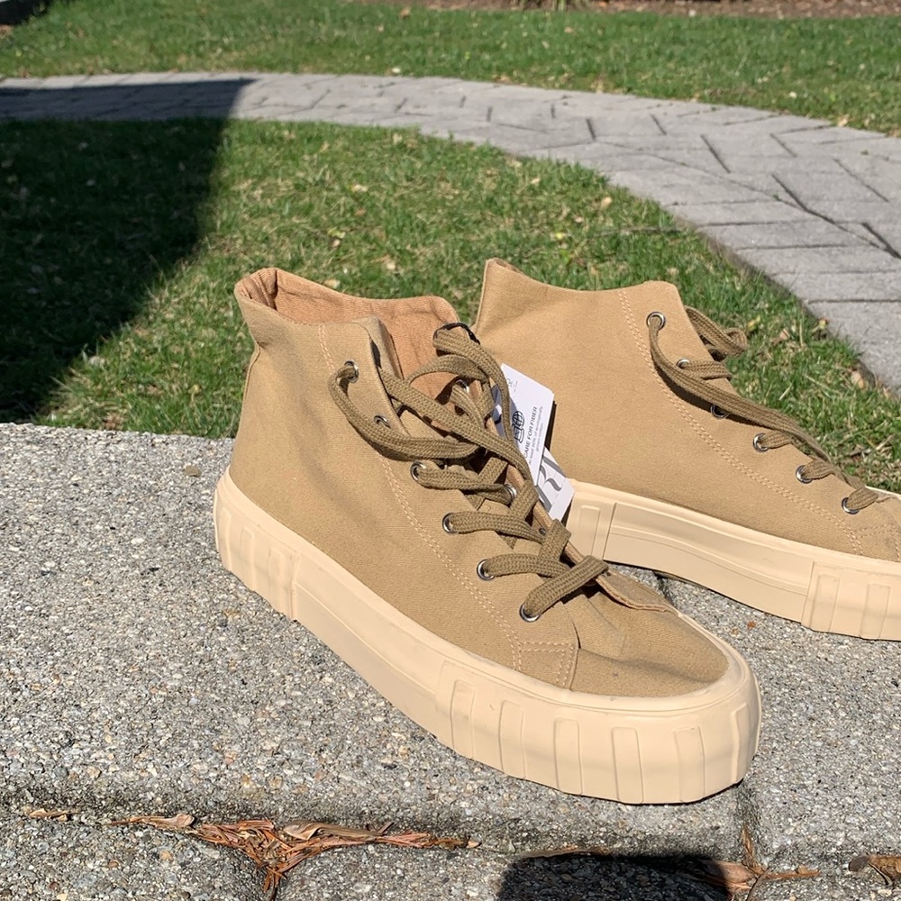 Zara hightops